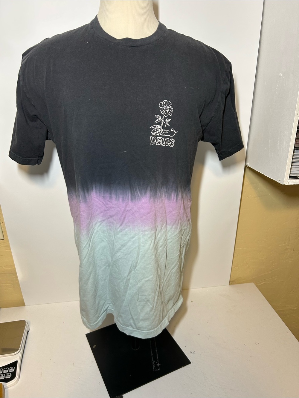 Men's Gradient Dip-Dye Crew Tee - Black with Lavender & Mint vans